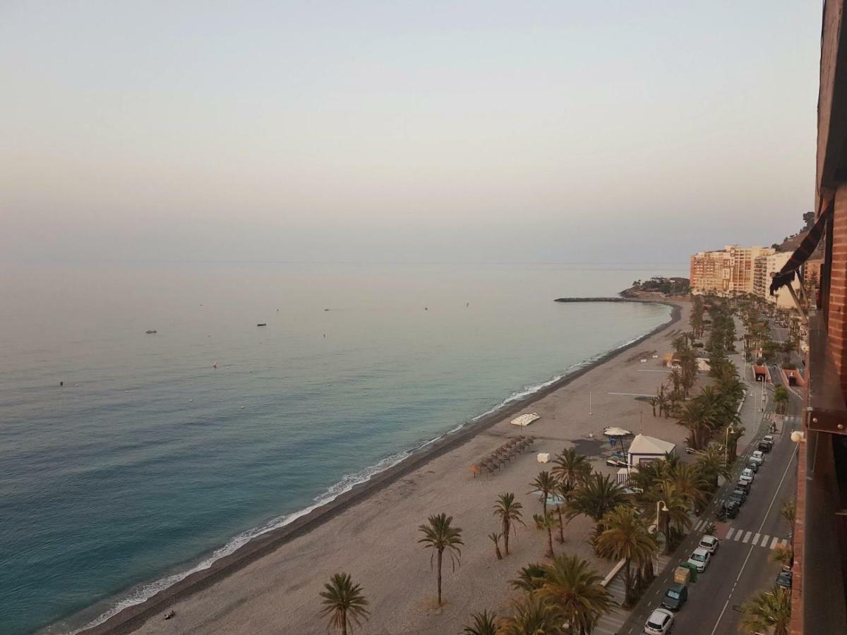 Atico En Almunecar. Primera Linea De Playa Con Vistas Espectaculares Eksteriør bilde